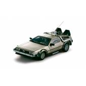 Macheta auto DeLOREAN LK Coupe (1985) Back to the future I 1:18 argintiu Sun Star Models
