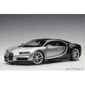 Macheta auto BUGATTI Chiron (2017) 1:18 argintiu-albastru AutoArt