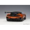 Macheta auto ASTON MARTIN Vulcan (2015) 1:18 orange-negru AutoArt