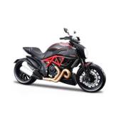 Macheta moto DUCATI Diavel Carbon (2011) 1:12 rosu, negru