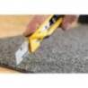 Cutter bimaterial STANLEY STHT10266-0 cu blocare prin glisare, 175mm, + 3 lame segmentate 18mm